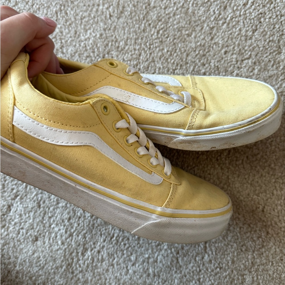 Vans Yellow and White Old Skool Sneakers